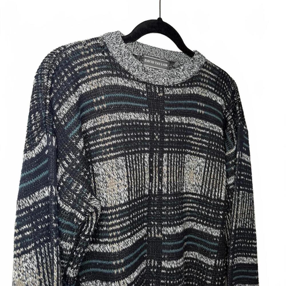 Vintage 90s Men's Crew Neck Sweater by David Taylor - Black and Gray